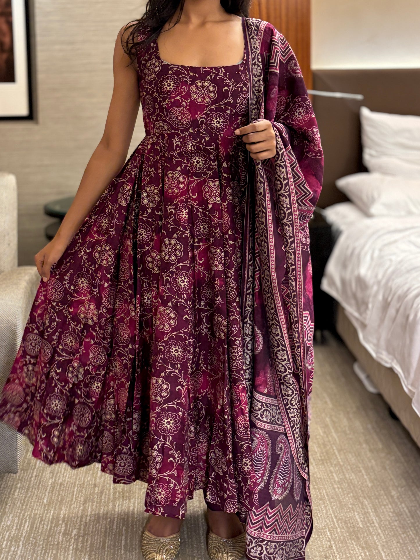 Malika Anarkali set