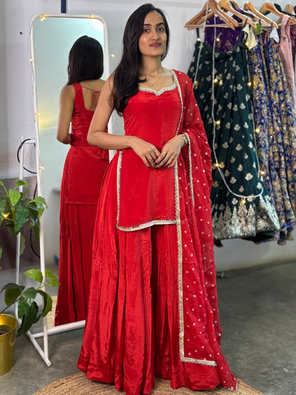 Kyra red suit set