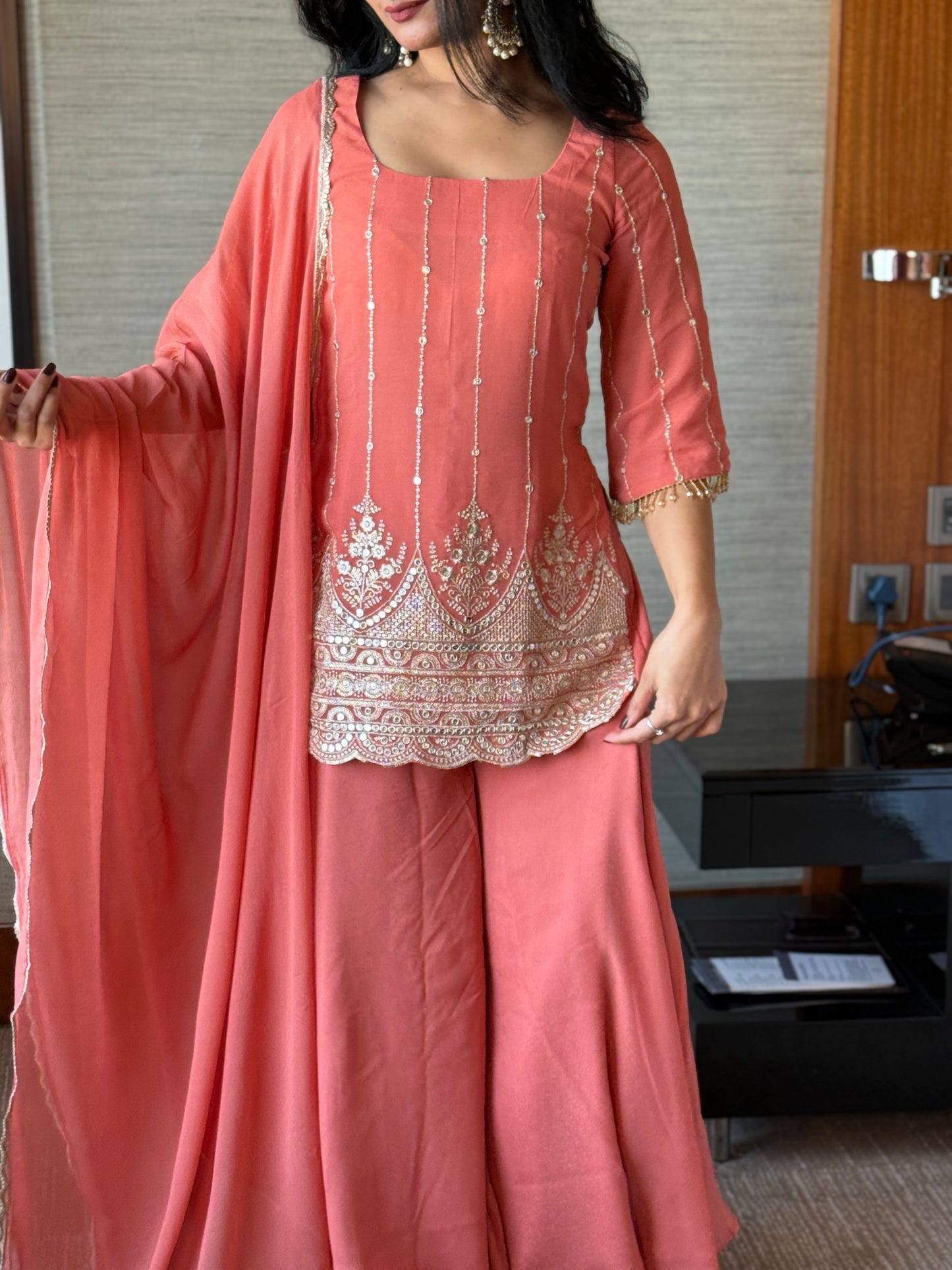 Mukta suit set