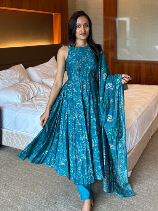 Niya printed Anarkali set
