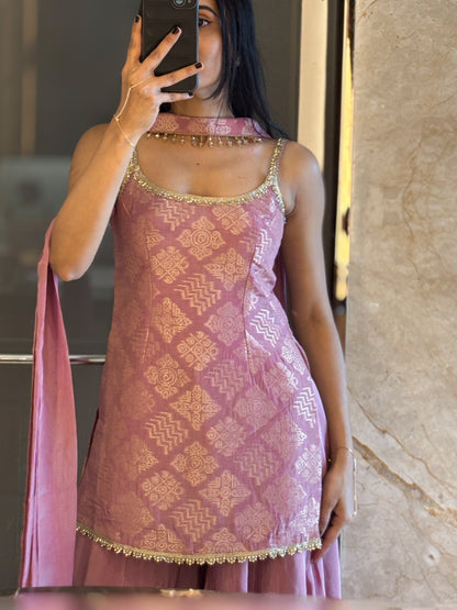 Ariyana kurta palazzo set