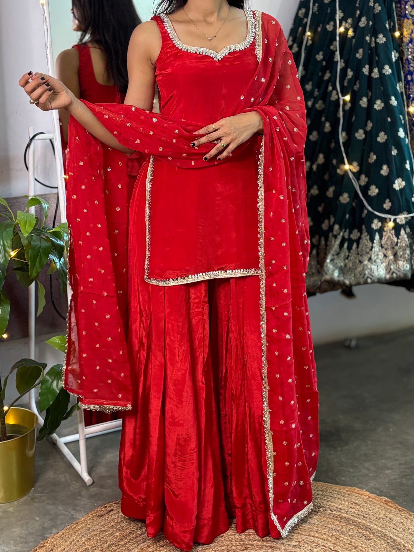 Kyra red suit set