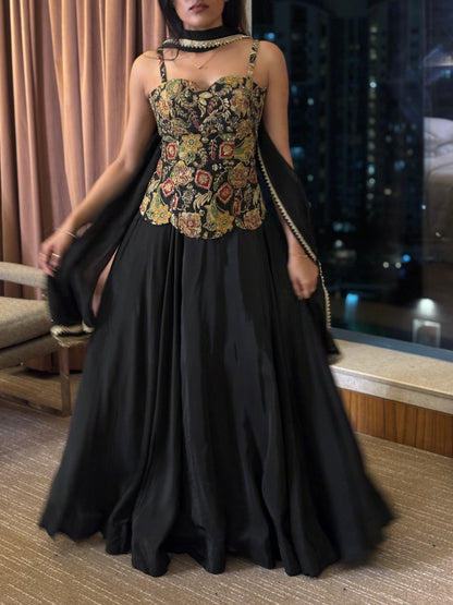 Leena lehenga set
