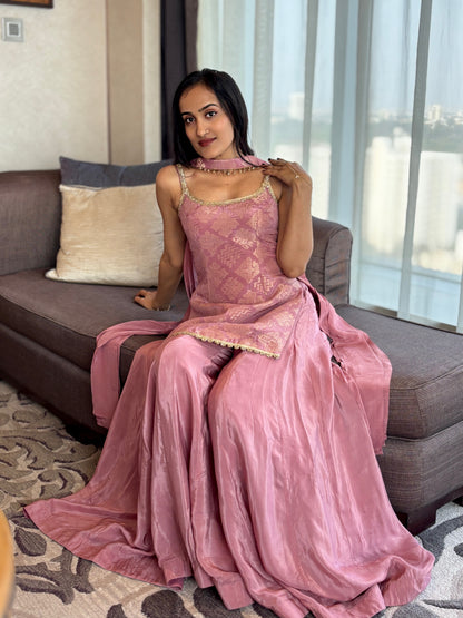 Ariyana kurta palazzo set