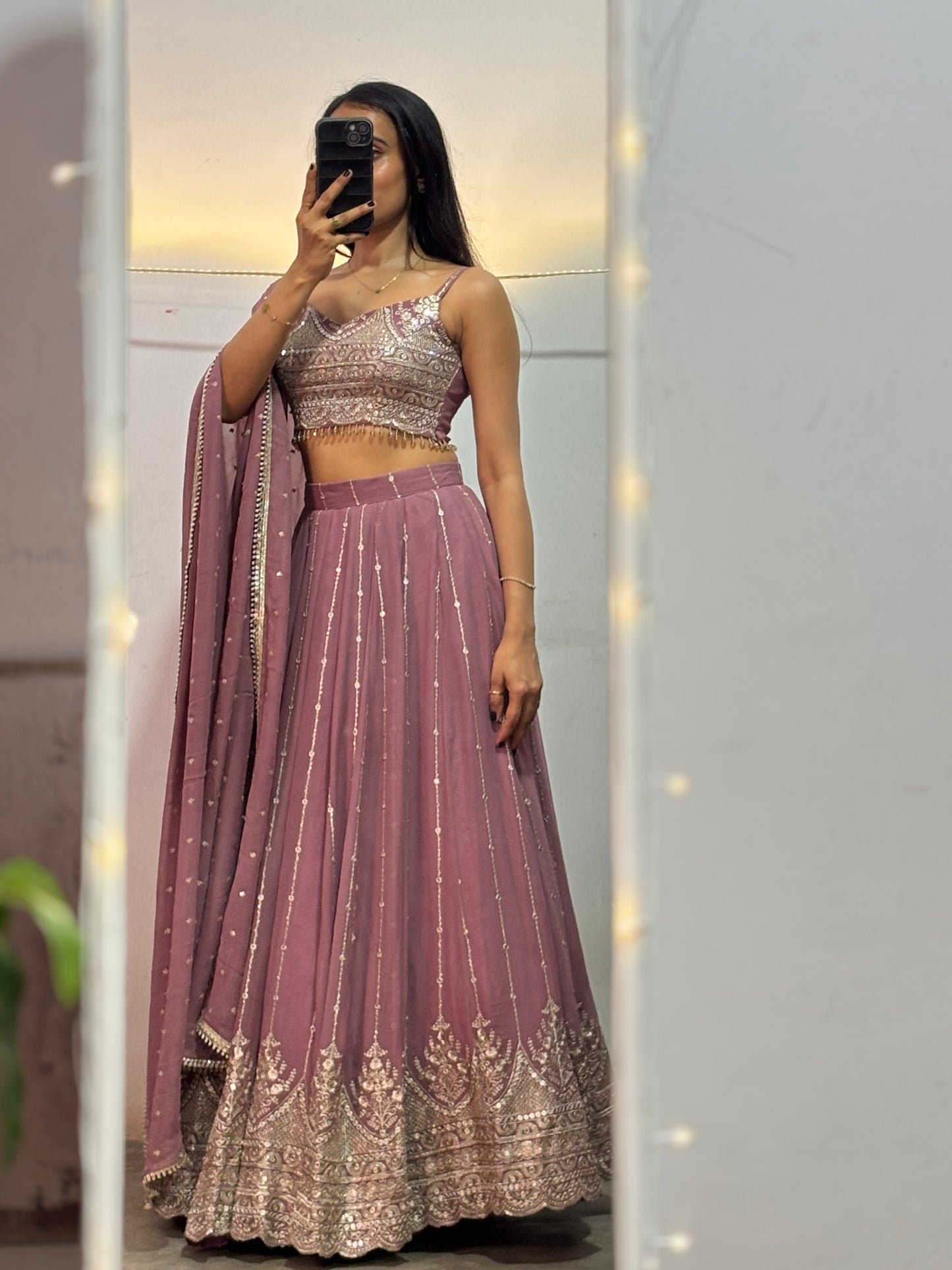 Reeva lehenga set