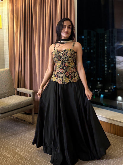 Leena lehenga set