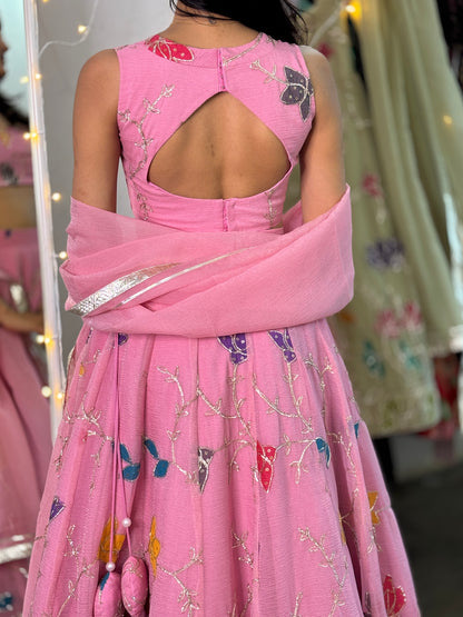 Isha organza lehenga set